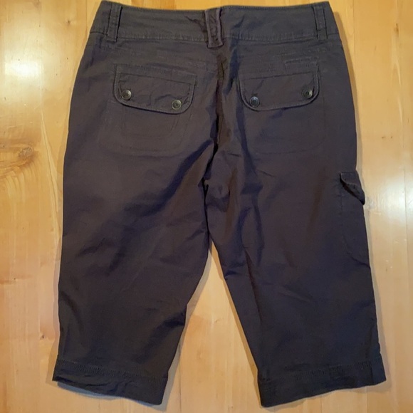 DKNY | capris - Picture 3 of 5